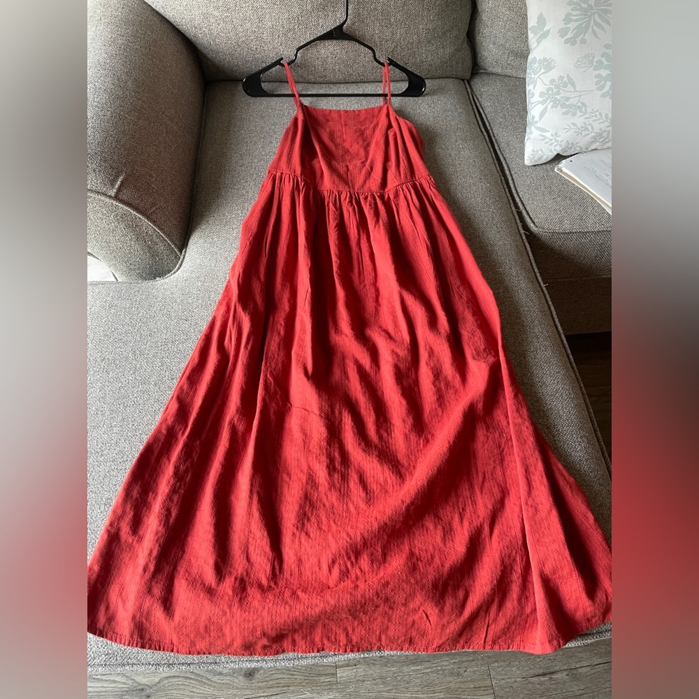 Rust colored midi dress with pockets